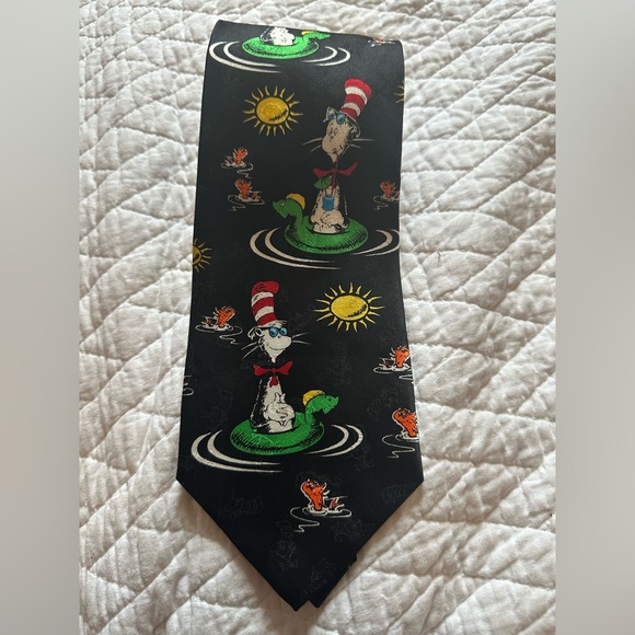 Tie - Picture 10 of 10